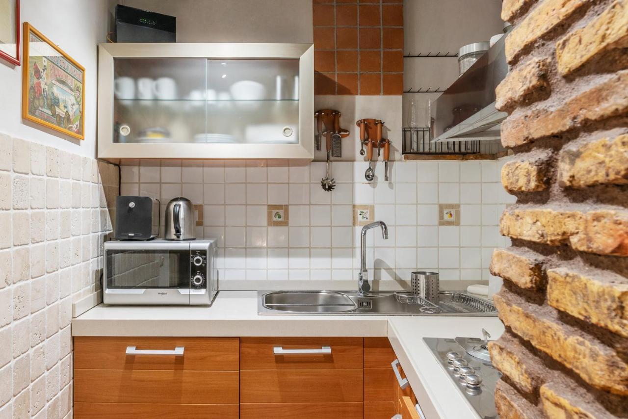 Heart Of Trastevere Studio Flat Roma Exterior foto